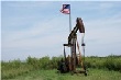 Dầu thô Mỹ chạm mức thấp gần 4 tháng dù OPEC đàm phán cắt giảm sản lượng